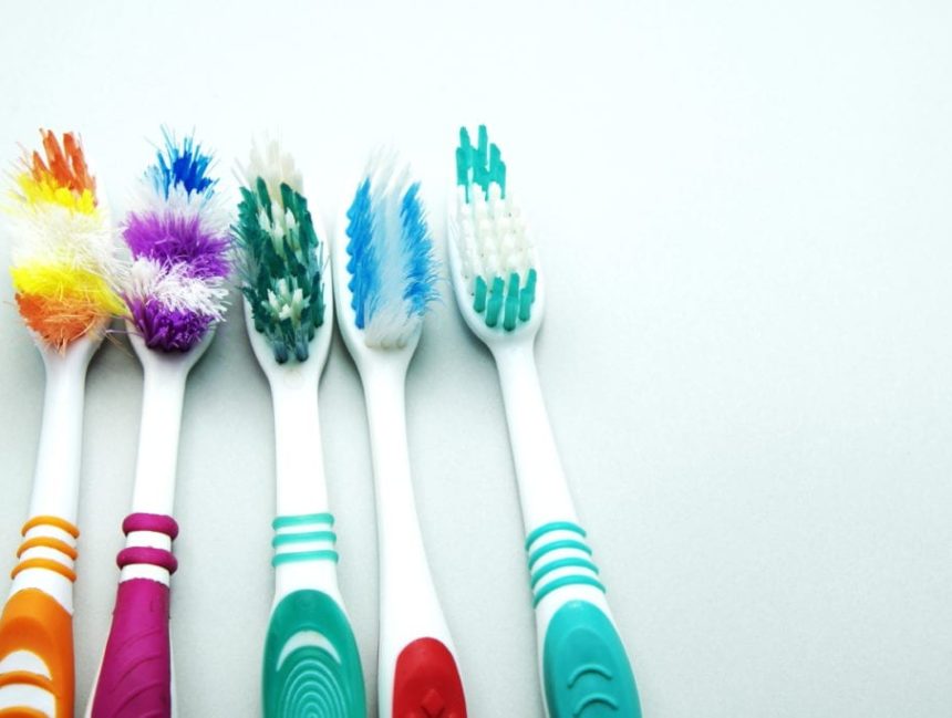 When Should I Replace My Toothbrush?